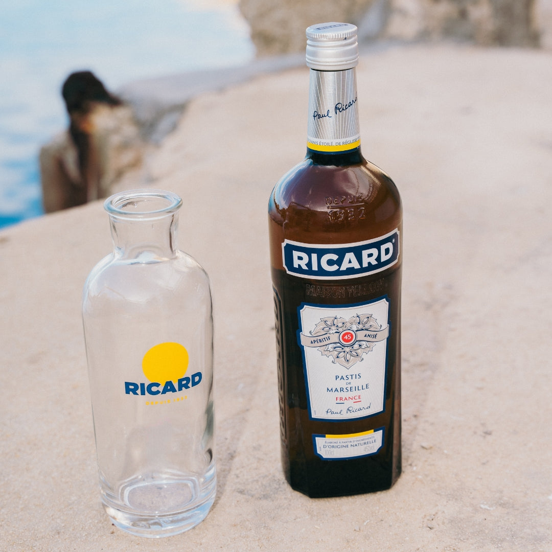 Carafe Publicitaire Ricard En Verre Transparent - état D'occasion